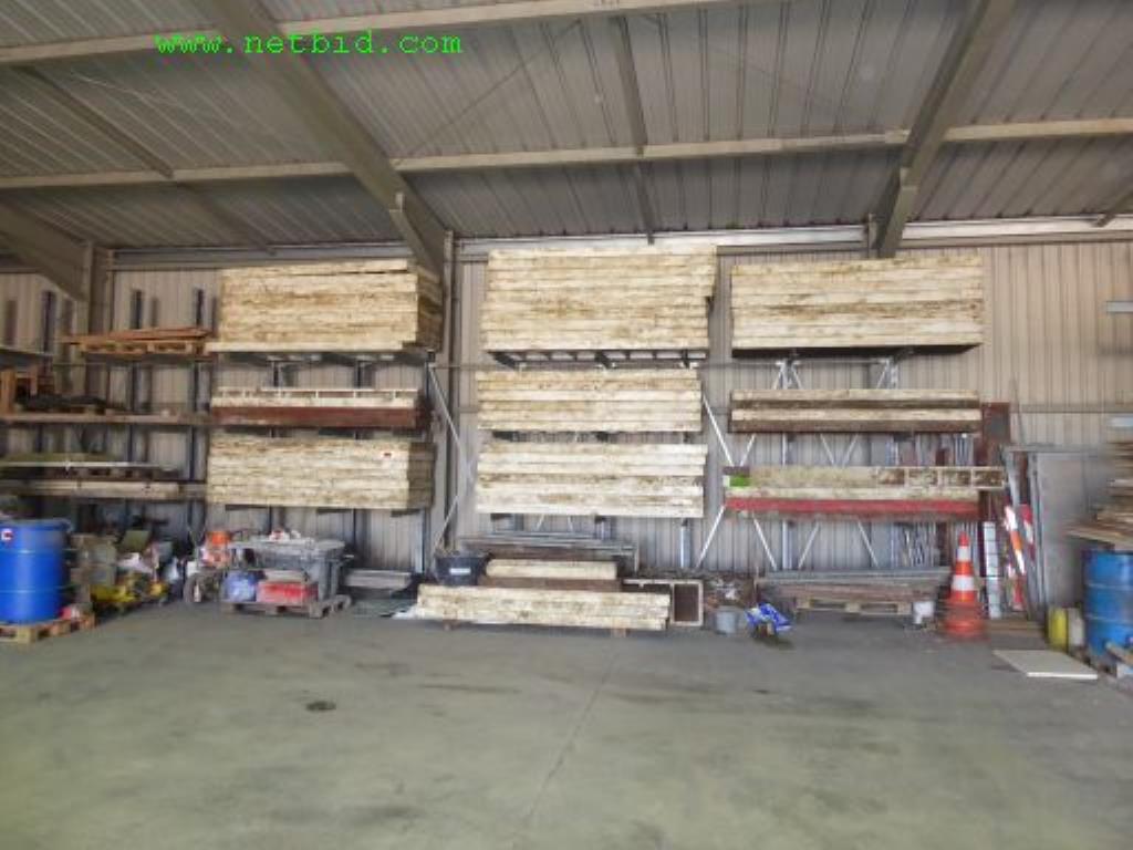 Baumaschinen, Nutzfahrzeuge, Anhänger, Schalungsmaterial und sonstige Handgeräte<br>-3