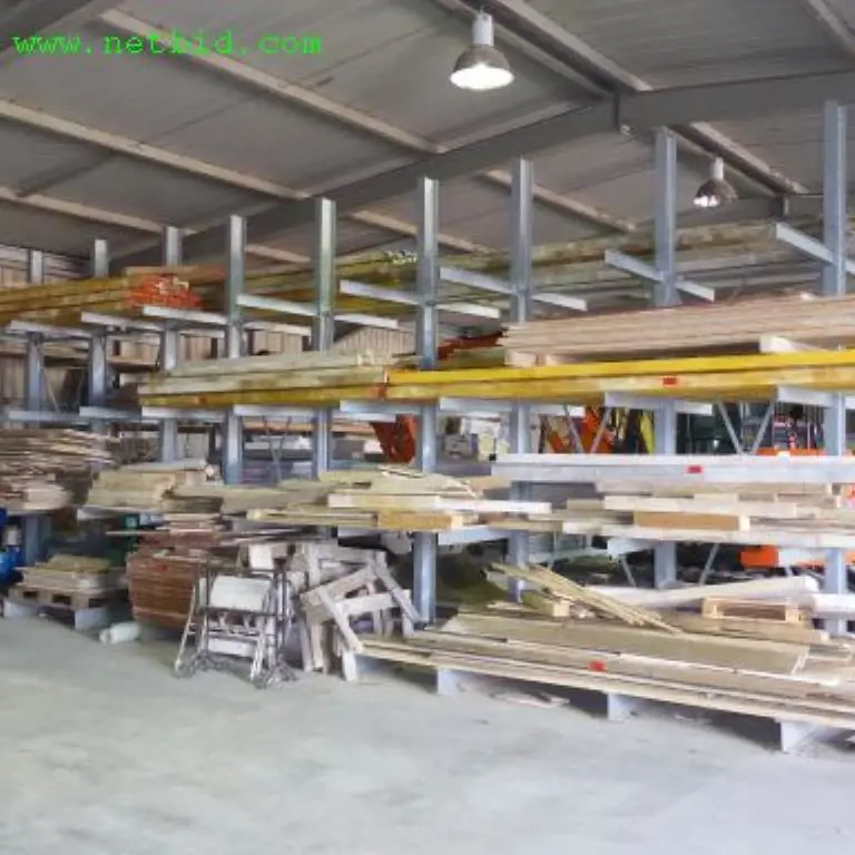 Double cantilever racking - release after coordination