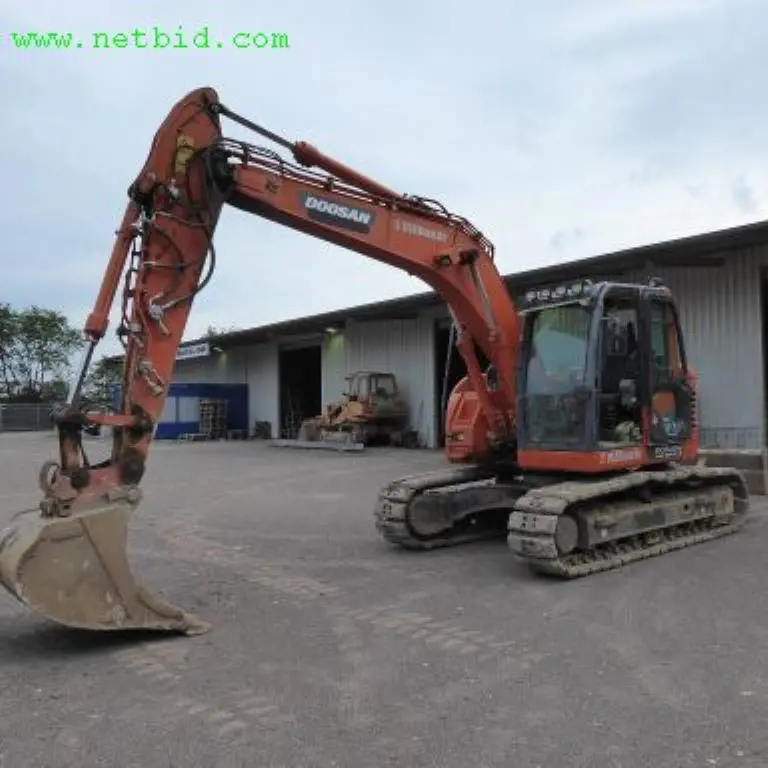 Pásové rypadlo Doosan DX140LCR