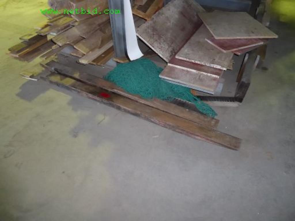 Construction machinery, utility vehicles, formwork material and miscellaneous hand tools <br>-11