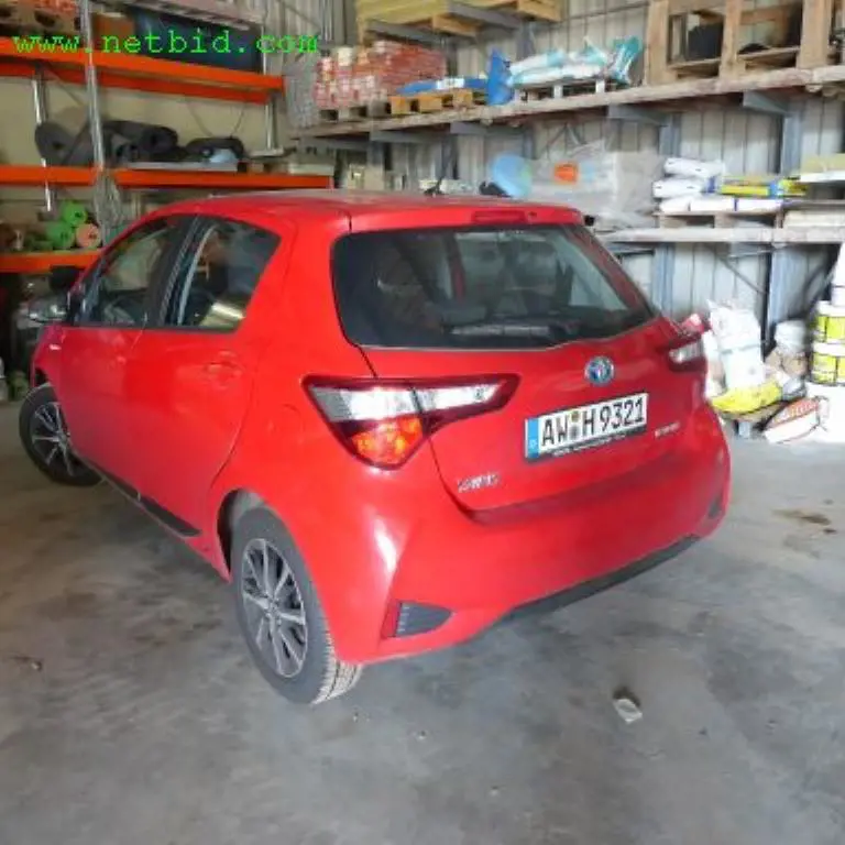 Auto onder voorbehoud §168 InsO Toyota Yaris 1.5 Dual-VVT-i (Hybrid) Team D