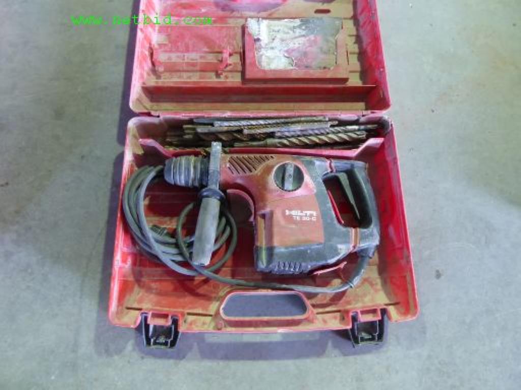 Construction machinery, utility vehicles, formwork material and miscellaneous hand tools <br>-1