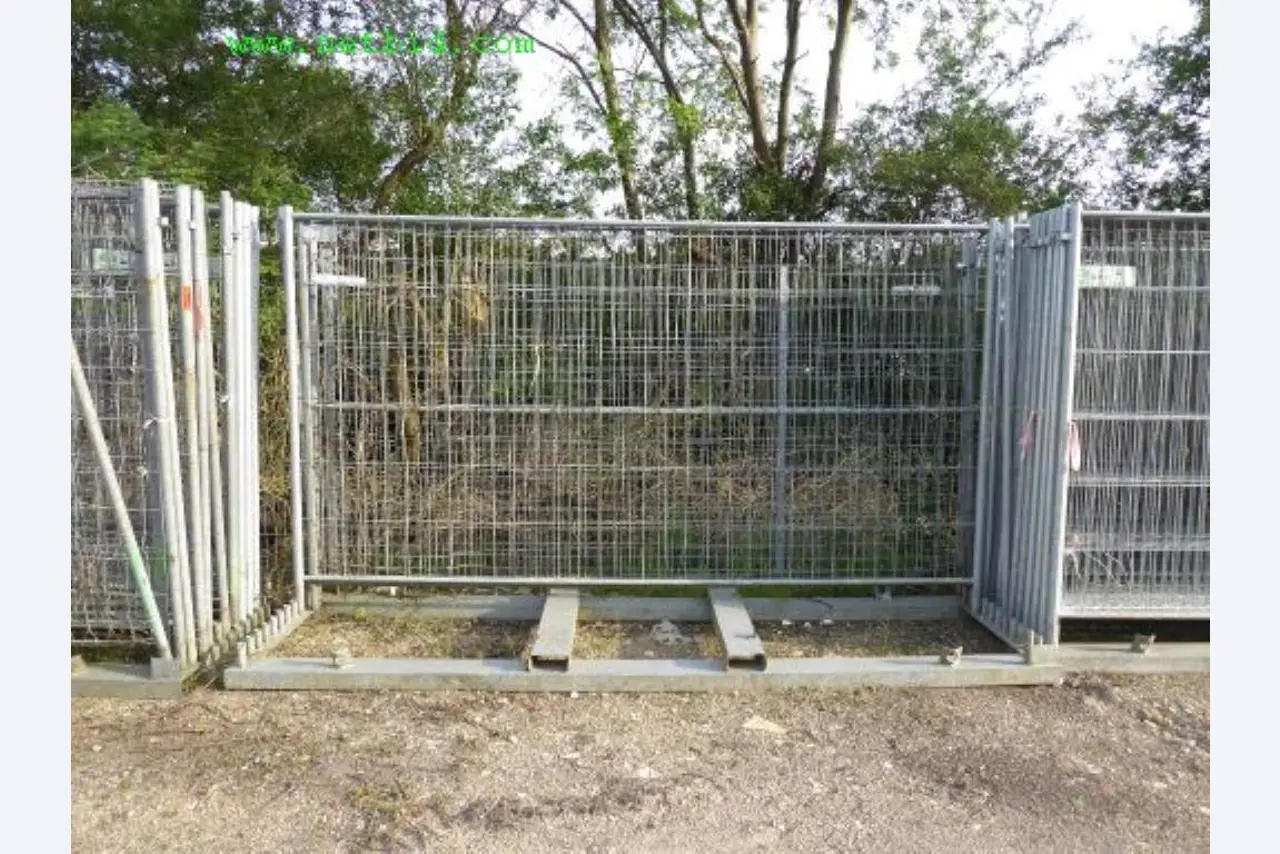 Máquinas de construção, veículos utilitários, reboques, material de cofragem e outras ferramentas manuais<br>-3