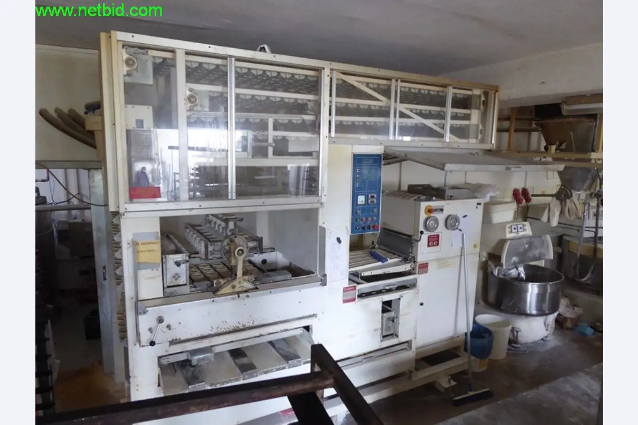 Operativna in pisarniška oprema pekarne-1