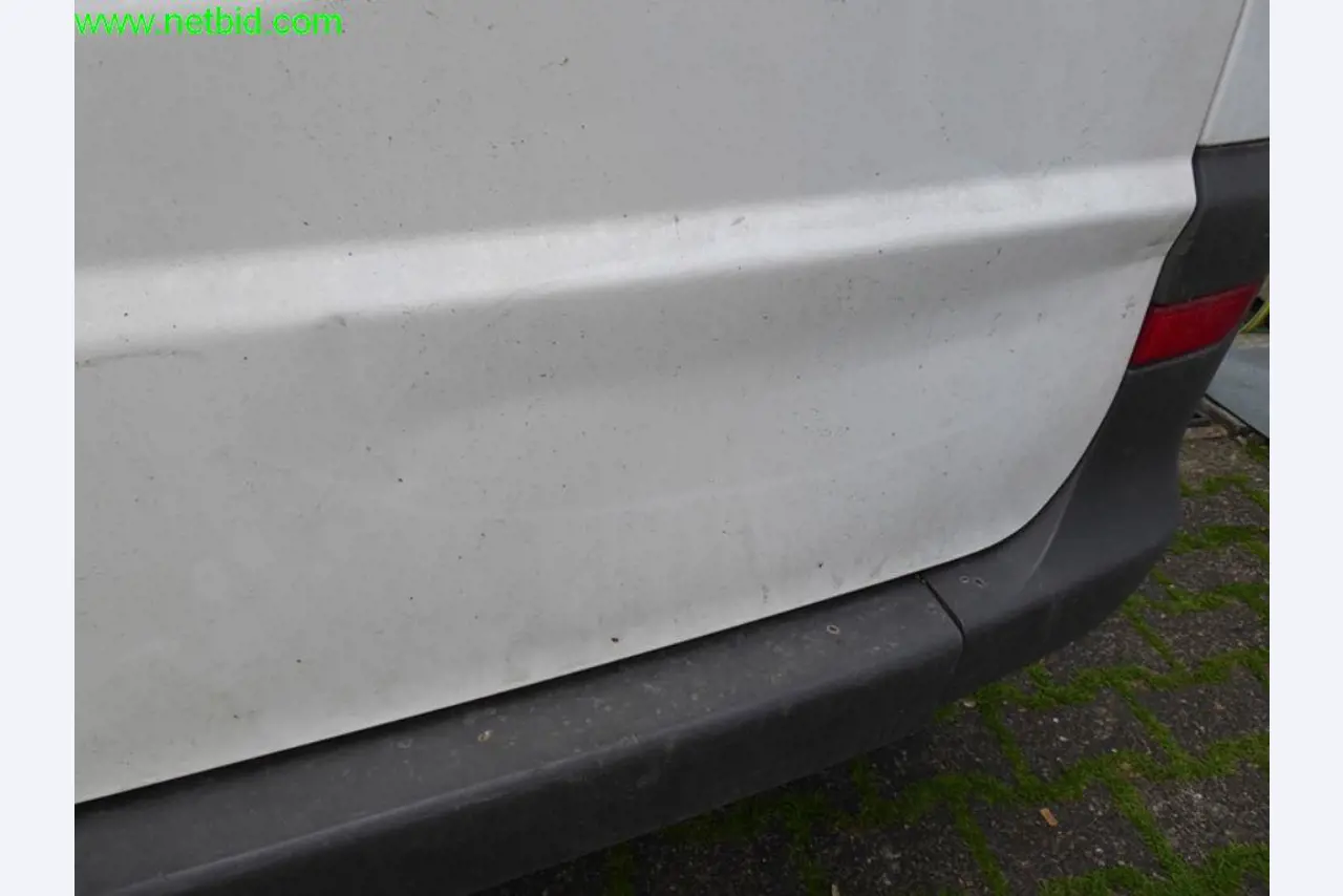 Betriebs- und Geschäftsausstattung einer Bäckerei-29