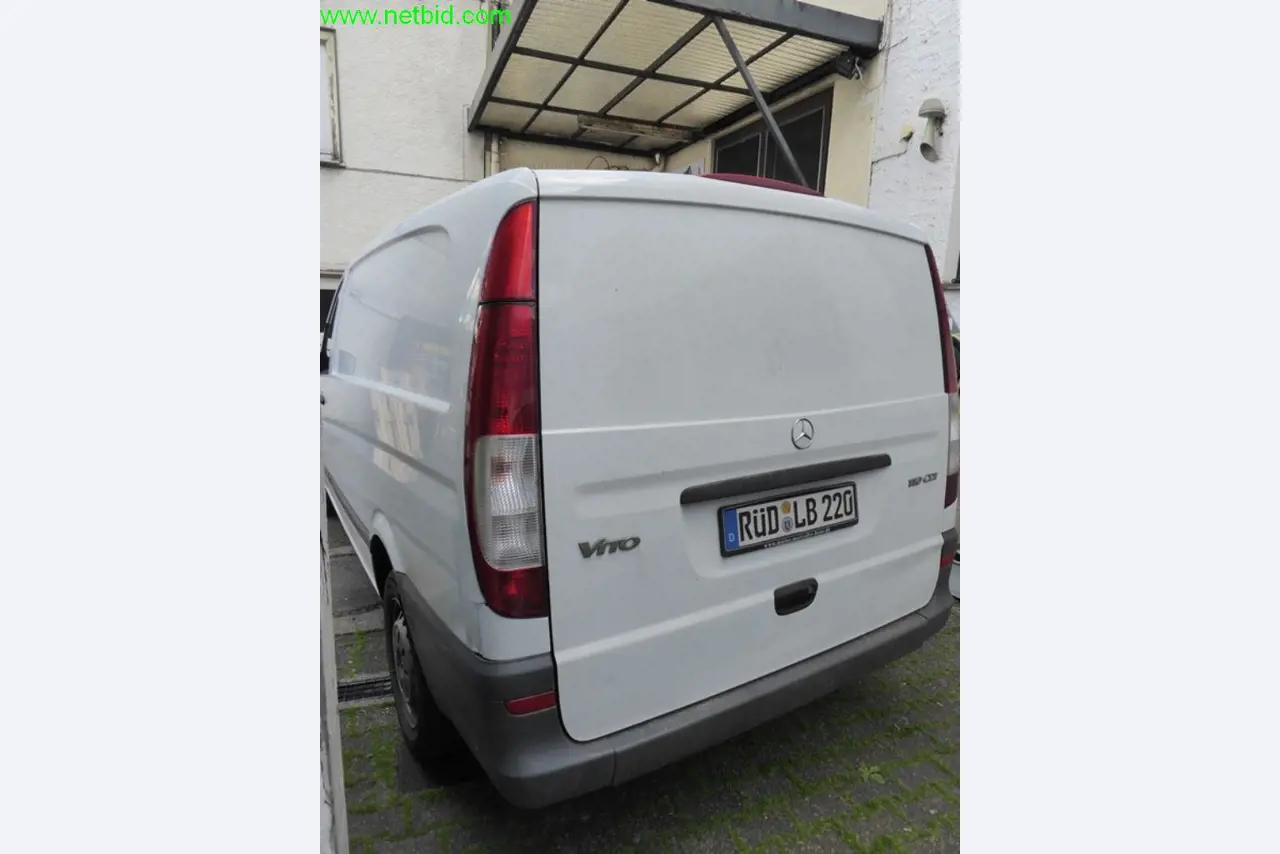 Betriebs- und Geschäftsausstattung einer Bäckerei-4