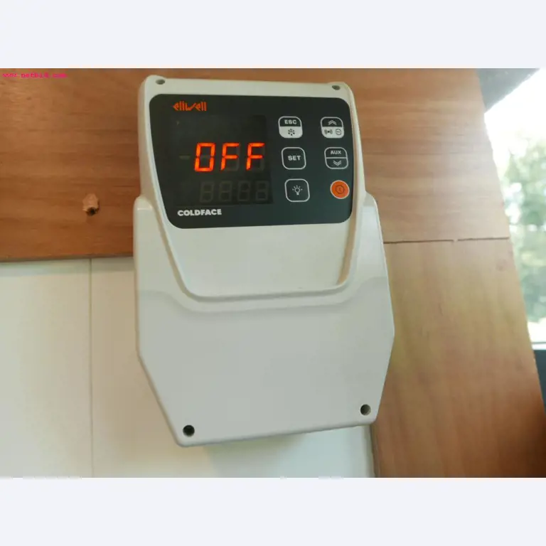 equipment of a restaurant<br>-2