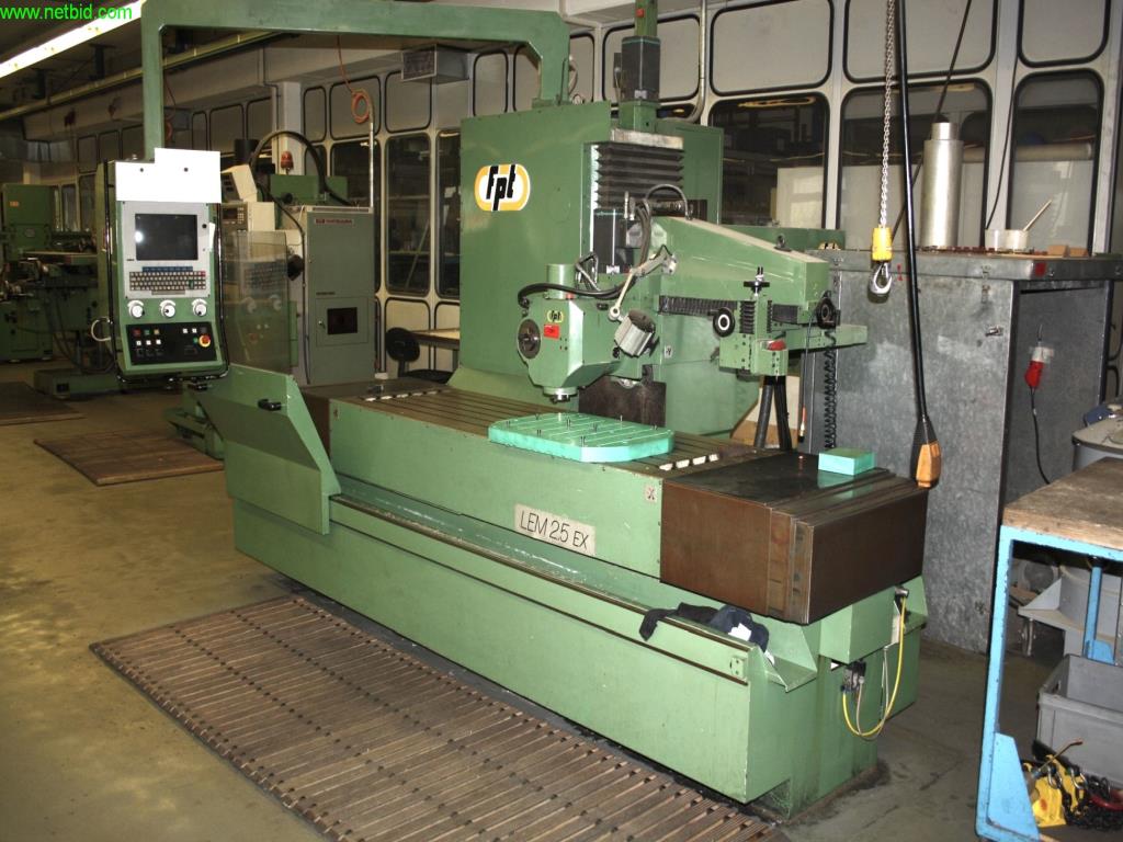 Europes leading foundry in machine casting for hot gas-carrying parts -1