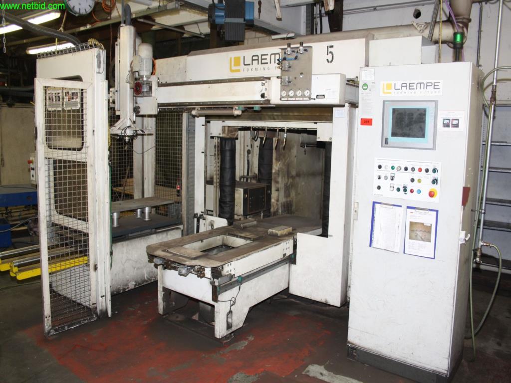 Europes leading foundry in machine casting for hot gas-carrying parts -1