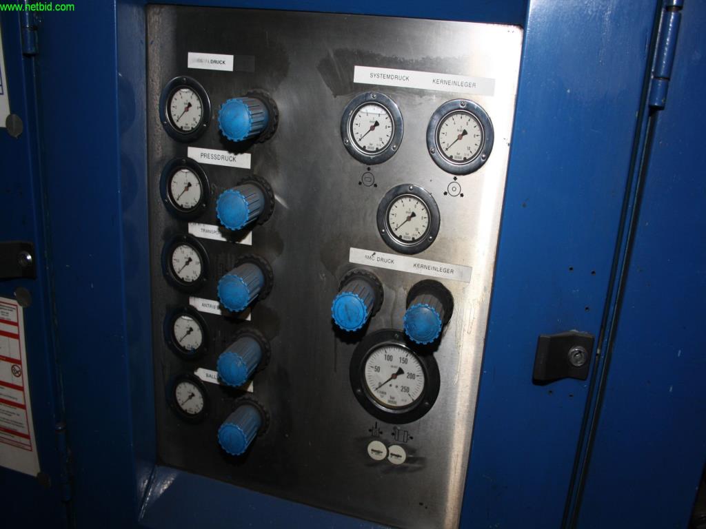 Europes leading foundry in machine casting for hot gas-carrying parts -20