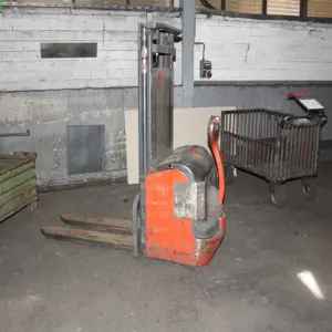 hand-guided lift truck Linde L 16