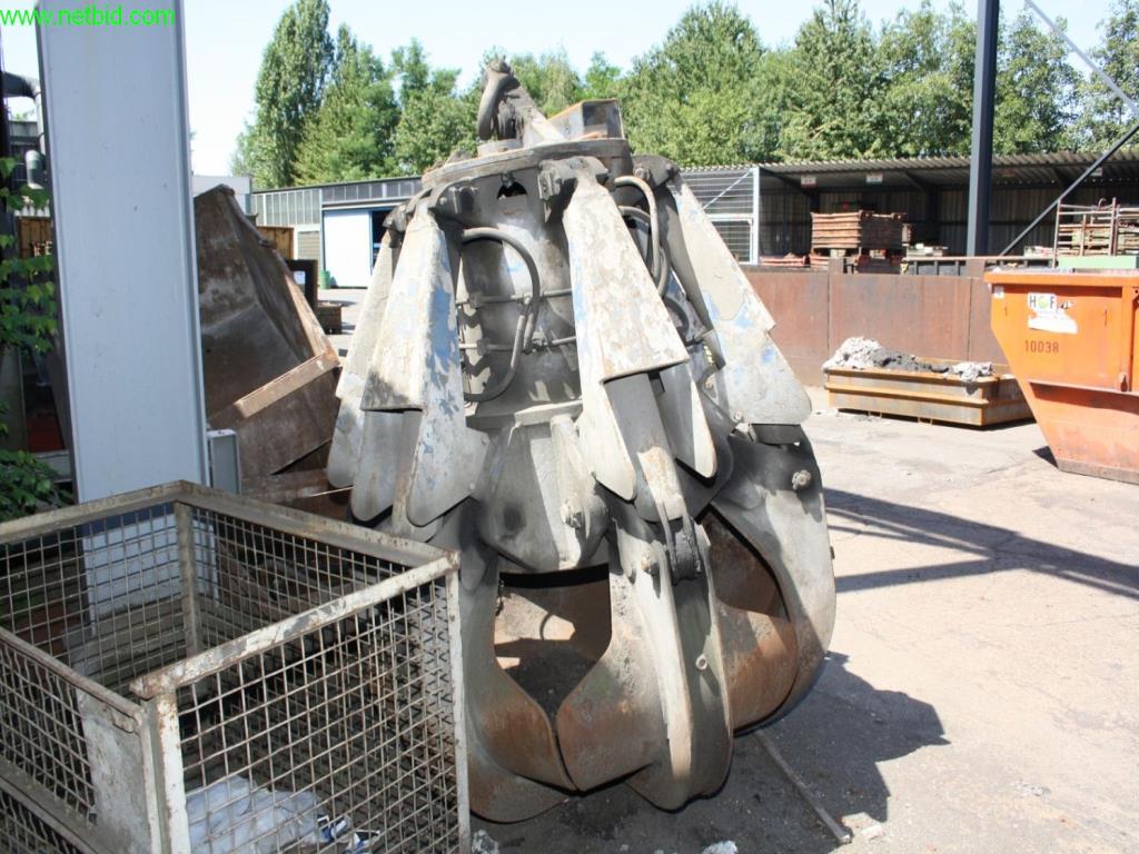 Europes leading foundry in machine casting for hot gas-carrying parts -3