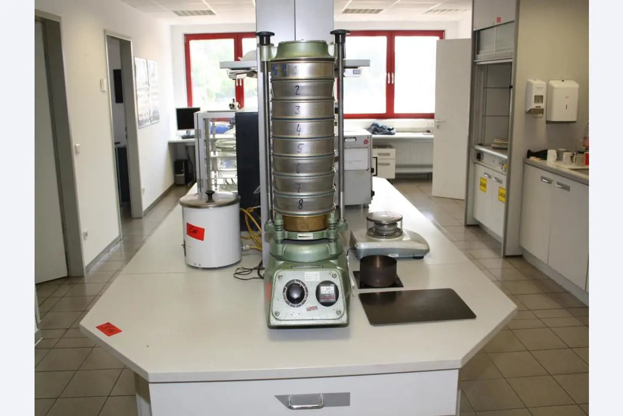 Europes leading foundry in machine casting for hot gas-carrying parts -3