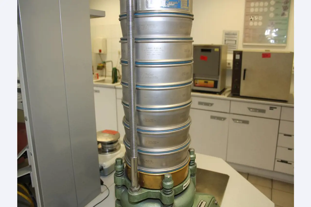 Europes leading foundry in machine casting for hot gas-carrying parts -9