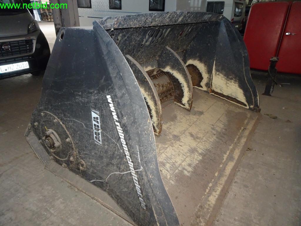 Agricultural machinery located in<br> 15749 Mittenwalde-12