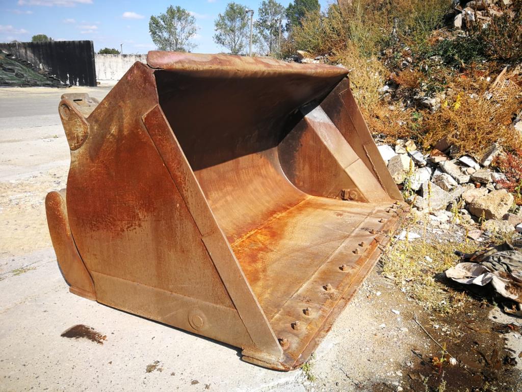 Agricultural machinery located in<br> 15749 Mittenwalde-37