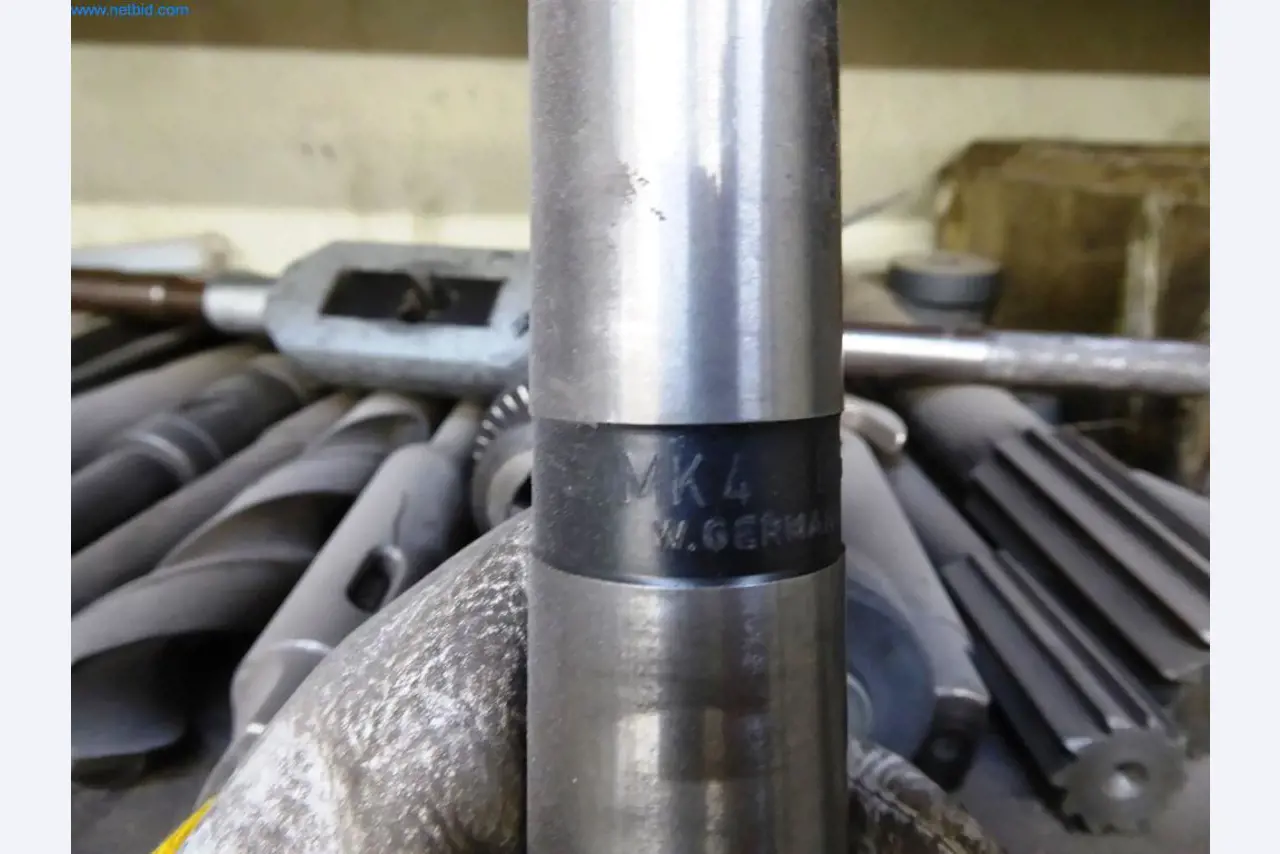 Máquinas do sector da tecnologia de fundição-9