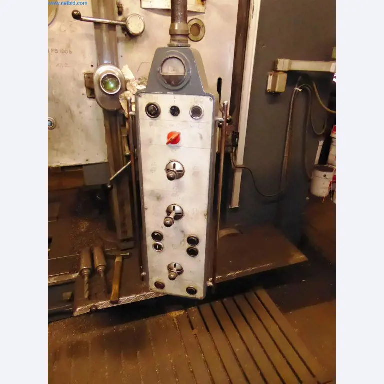 Máquinas do sector da tecnologia de fundição-16