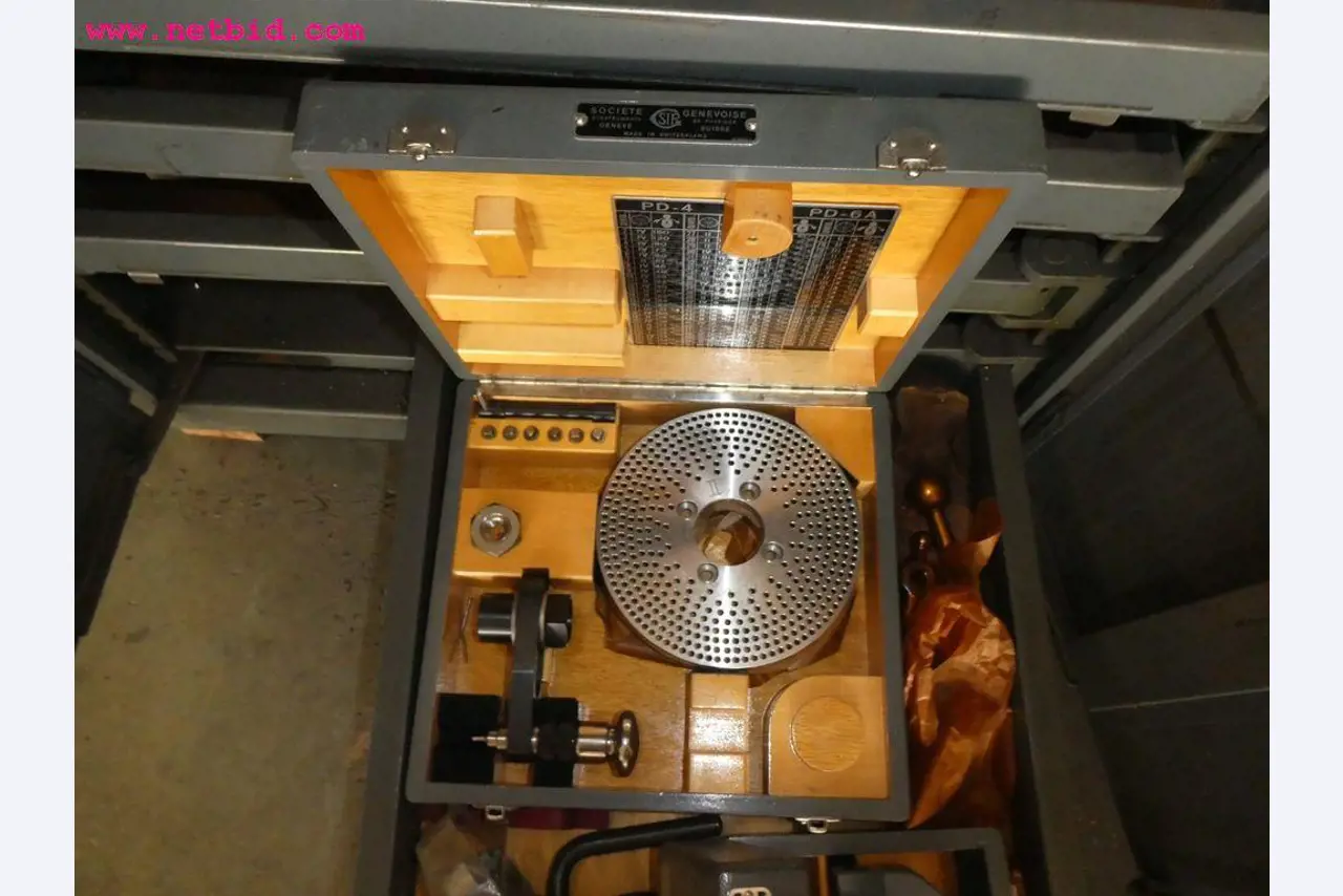 chipping and welding machines as well as welding devices, hand tools and further equipment -12