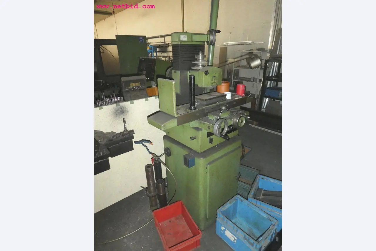 chipping and welding machines as well as welding devices, hand tools and further equipment -4
