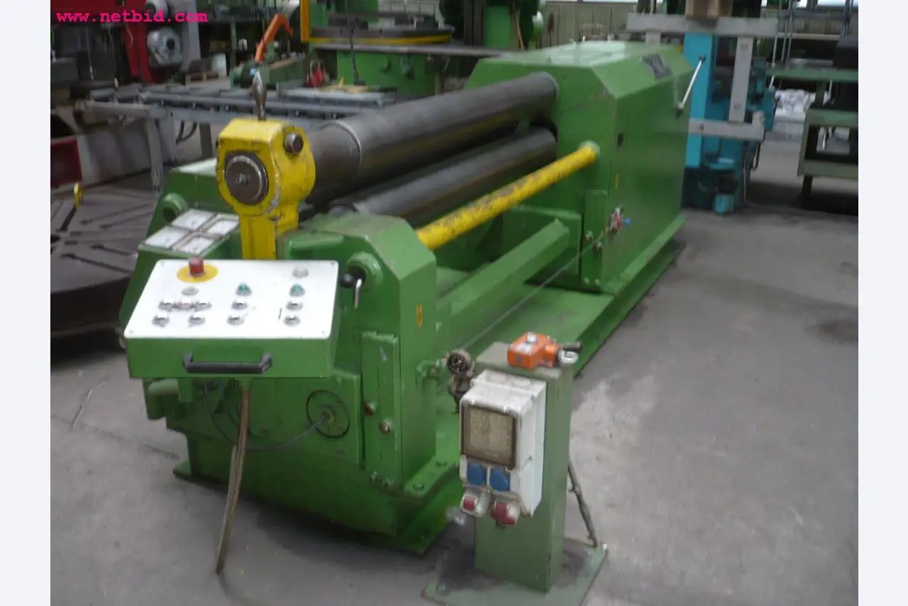 Maschinen und Anlagen zur Blechbearbeitung-3