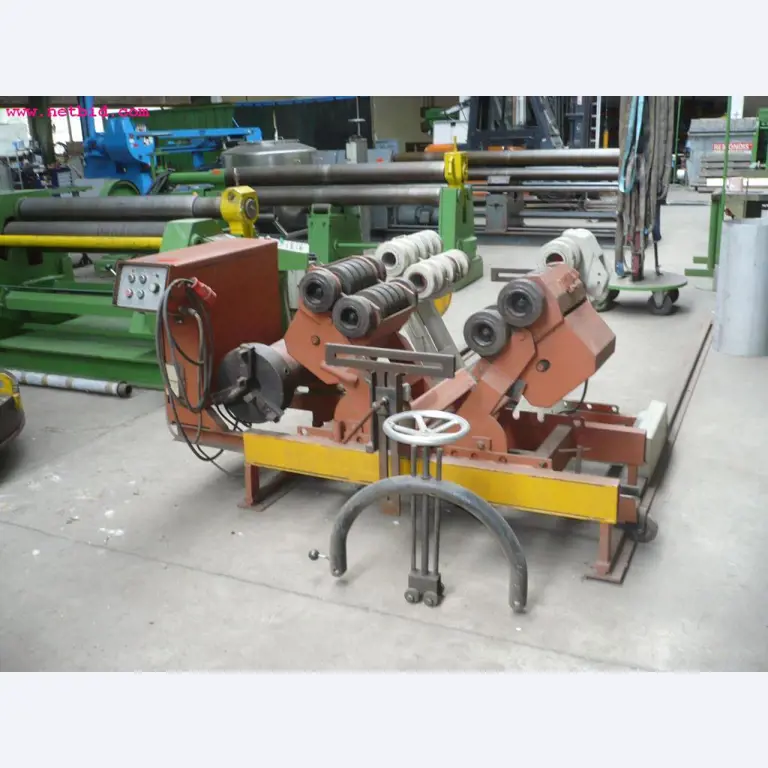 well maintained machinery for sheet metal working-1