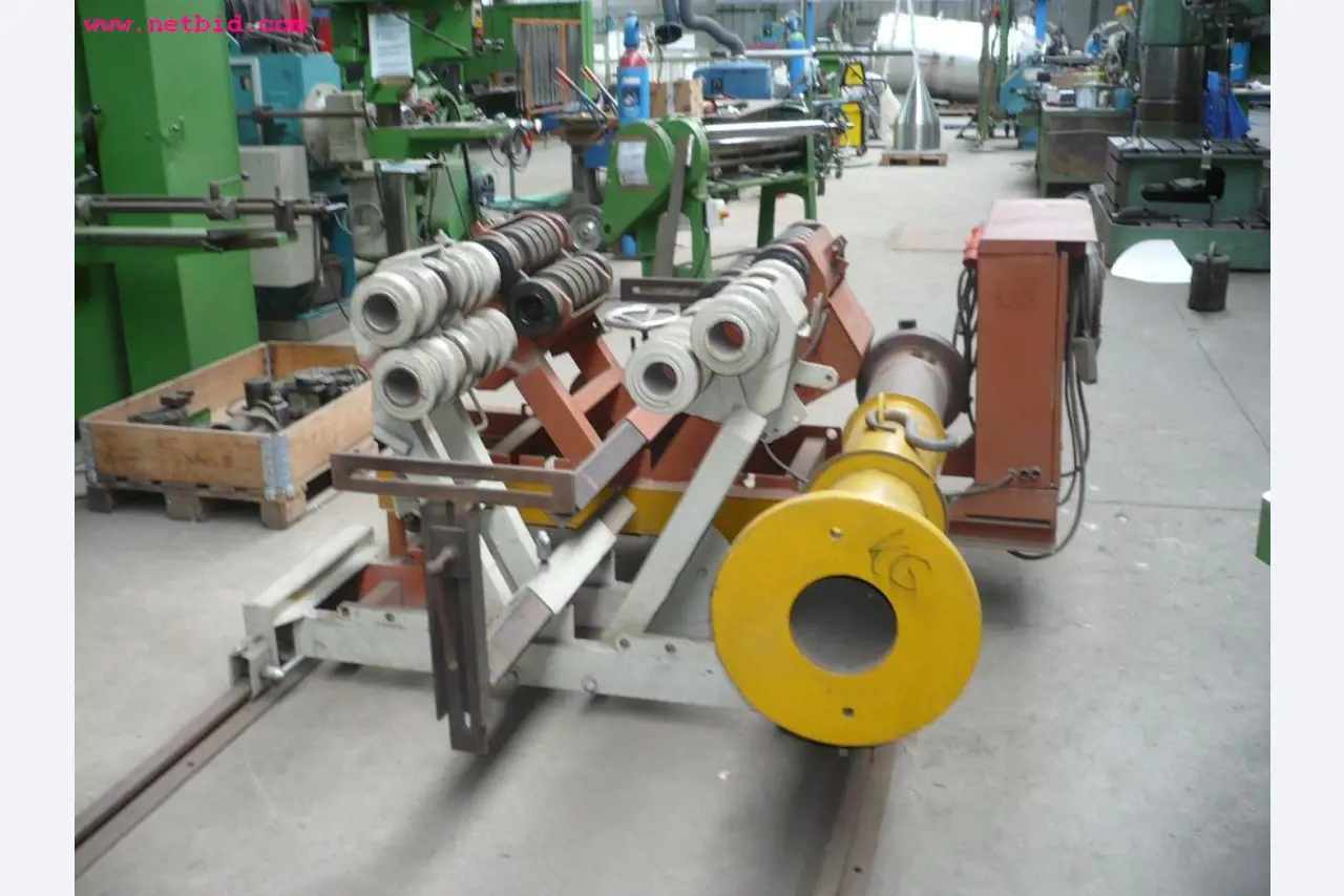 well maintained machinery for sheet metal working-2