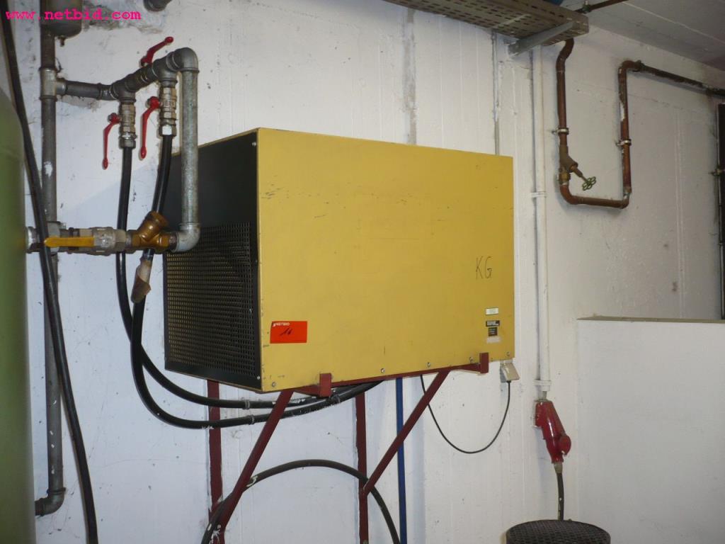 well maintained machinery for sheet metal working-3