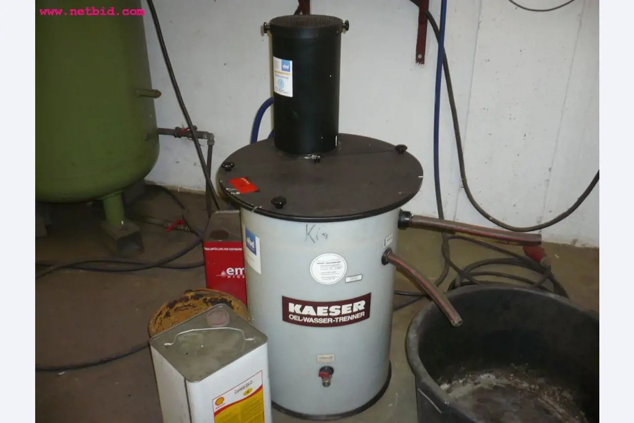 well maintained machinery for sheet metal working-4