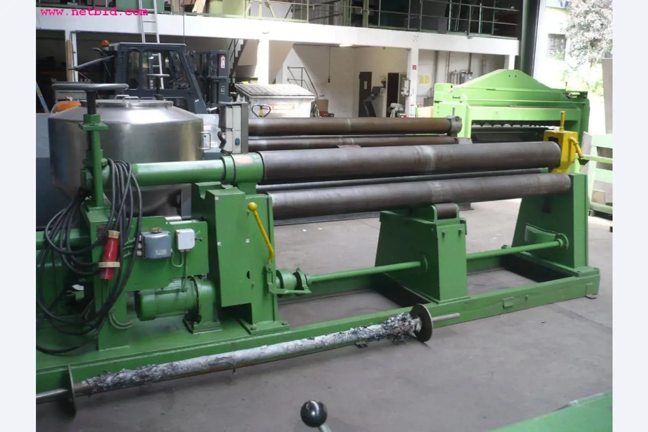 Maschinen und Anlagen zur Blechbearbeitung-2