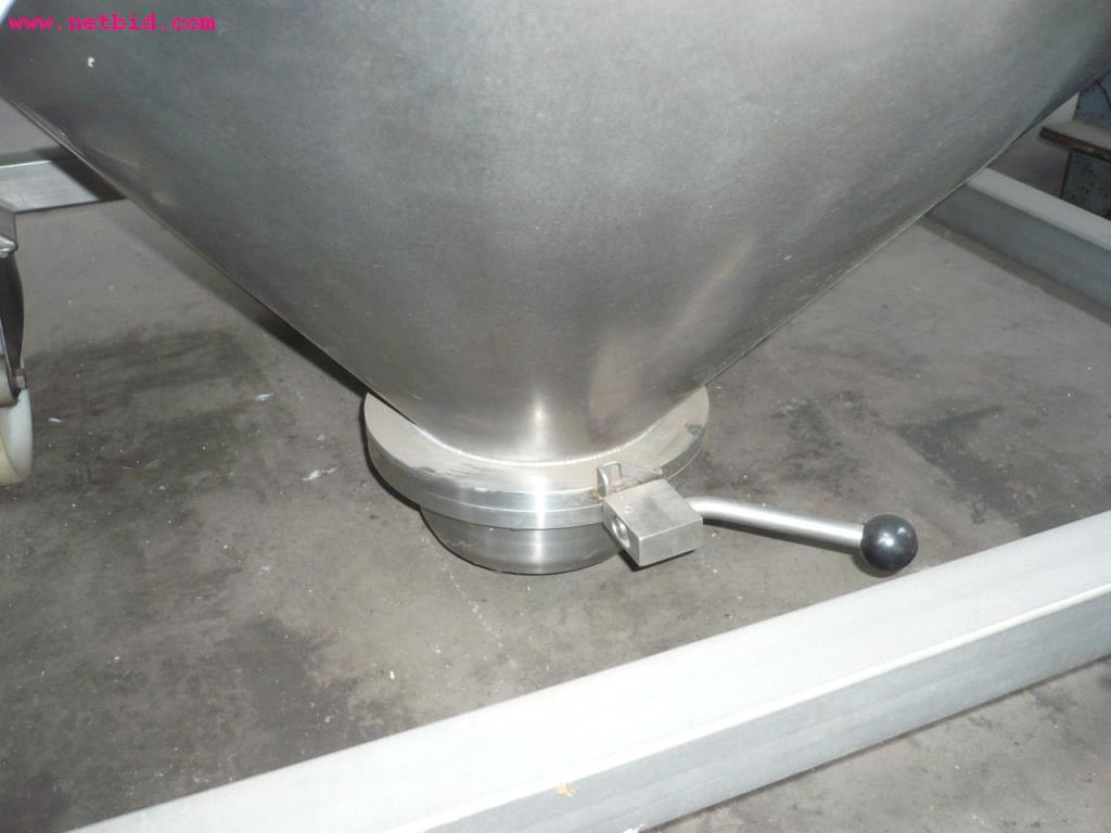 well maintained machinery for sheet metal working-2