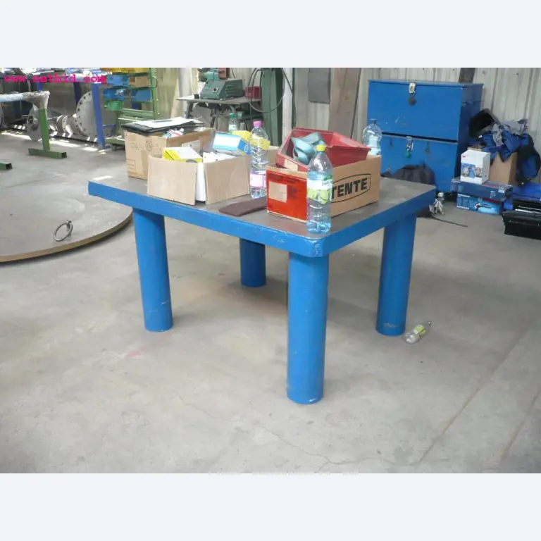 well maintained machinery for sheet metal working-1