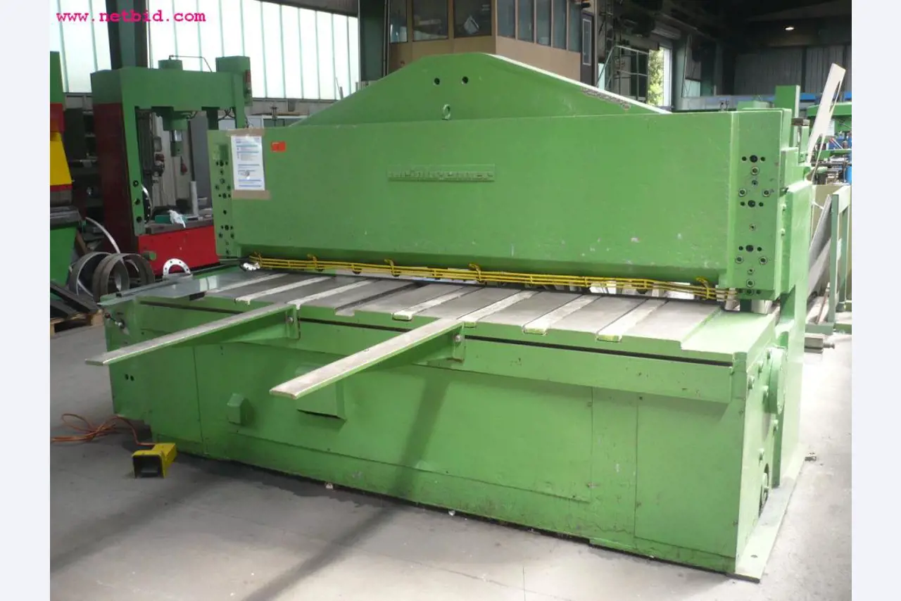 Maschinen und Anlagen zur Blechbearbeitung-1