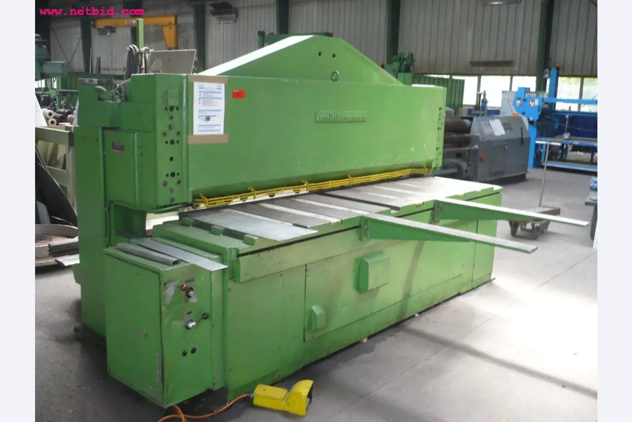 Maschinen und Anlagen zur Blechbearbeitung-2