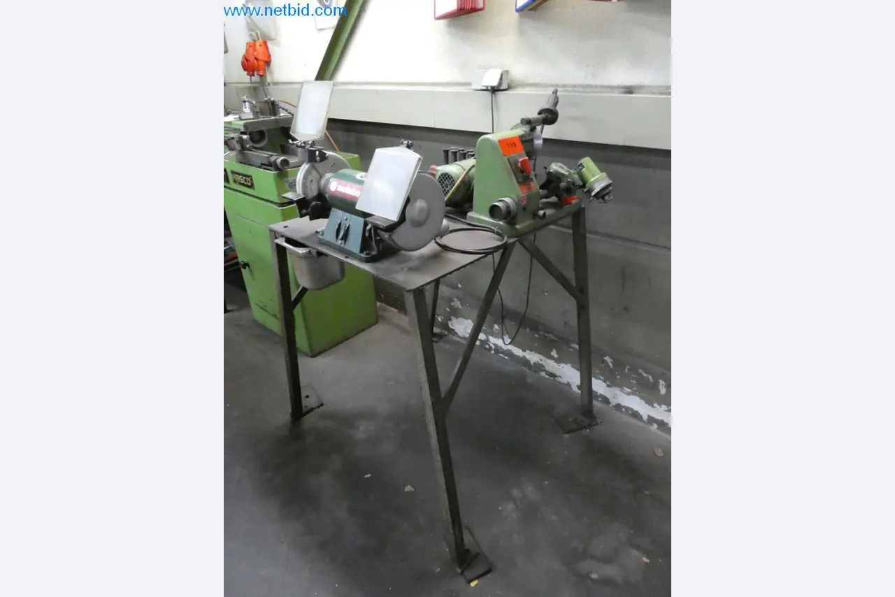 Gepflegte Maschinen sowie die Betriebs- und Geschäftsausstattung aus dem Bereich Werkzeugbau / Metallbearbeitung-1