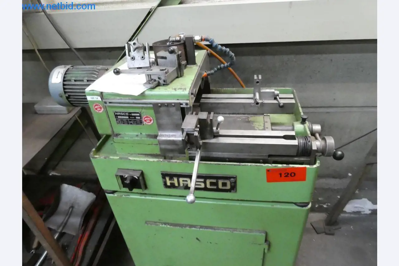 Dobrze utrzymane maszyny oraz sprzęt operacyjny i biurowy z sektora produkcji narzędzi / obróbki metali-2