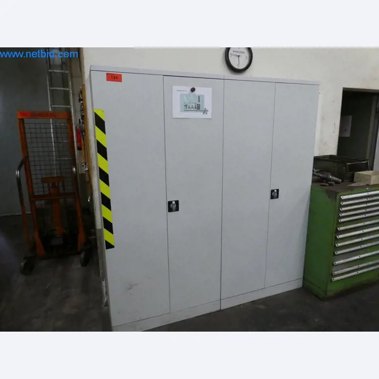 Dobro vzdrževani stroji ter delovna in pisarniška oprema iz sektorja orodjarstva/obdelave kovin-1