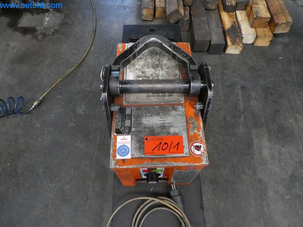 Dobrze utrzymane maszyny oraz sprzęt operacyjny i biurowy z sektora produkcji narzędzi / obróbki metali-2