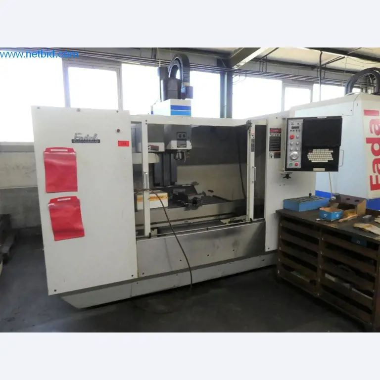 Máquinas en buen estado, así como equipos operativos y de oficina del sector de la fabricación de herramientas / metalurgia-1