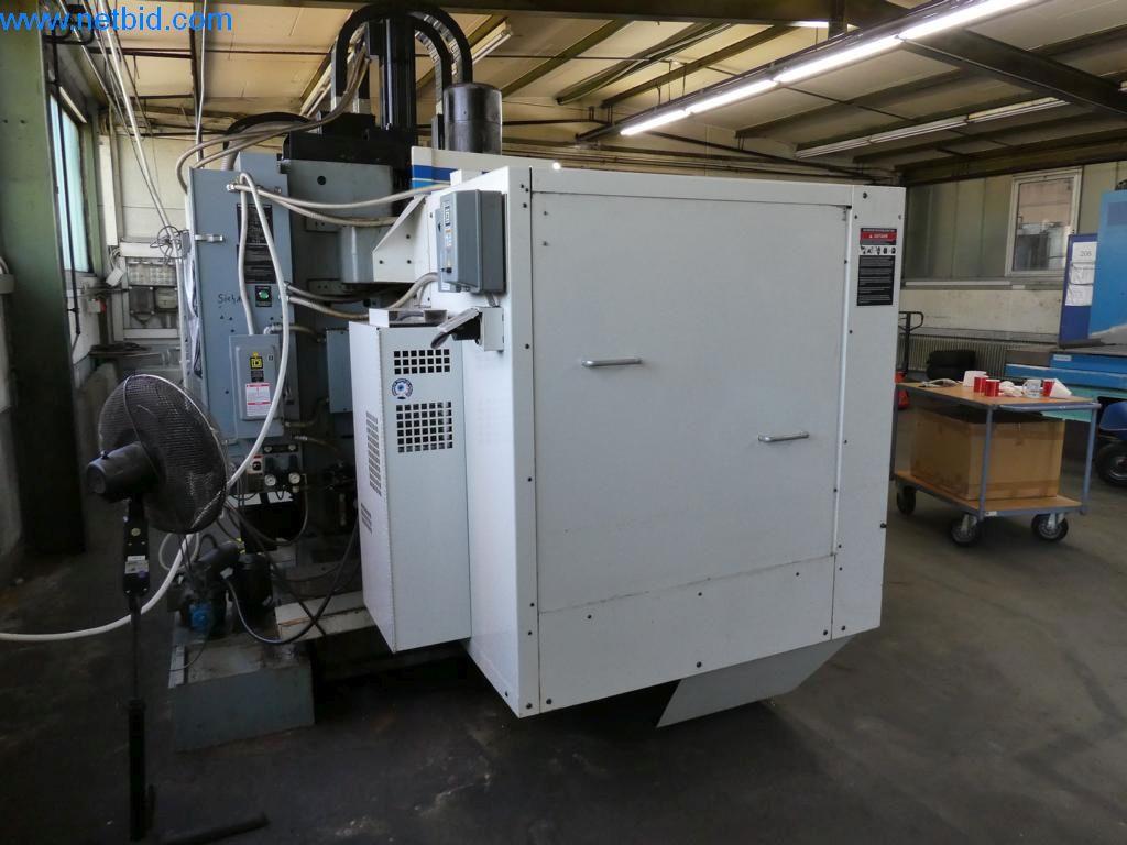 Máquinas bem conservadas, bem como equipamento operacional e de escritório do sector da fabricação de ferramentas / metalurgia-5