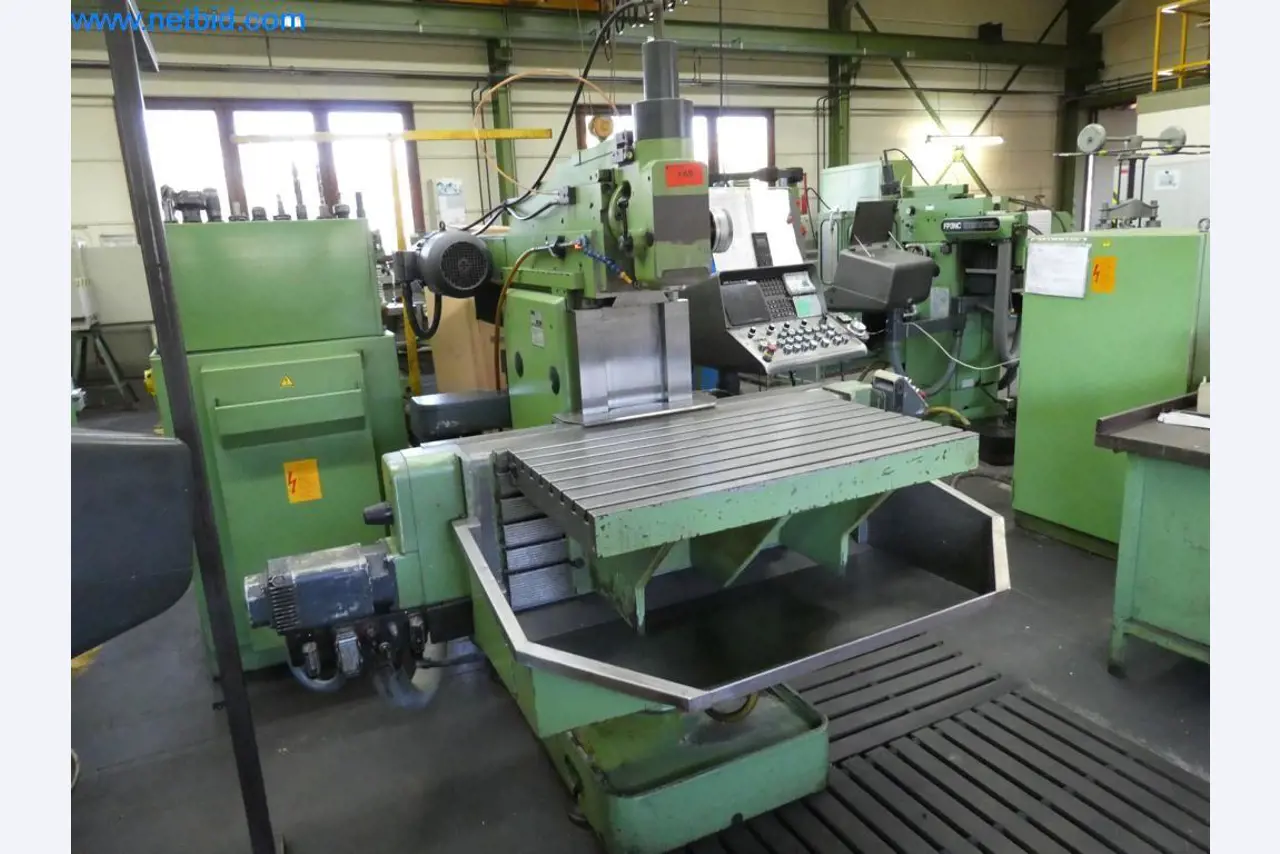 Máquinas bem conservadas, bem como equipamento operacional e de escritório do sector da fabricação de ferramentas / metalurgia-2