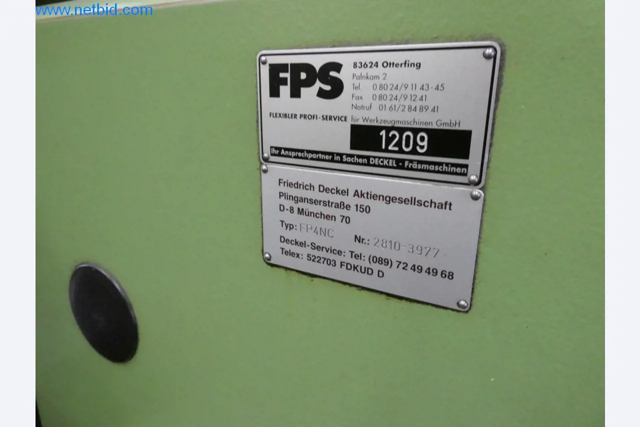 Máquinas bem conservadas, bem como equipamento operacional e de escritório do sector da fabricação de ferramentas / metalurgia-5