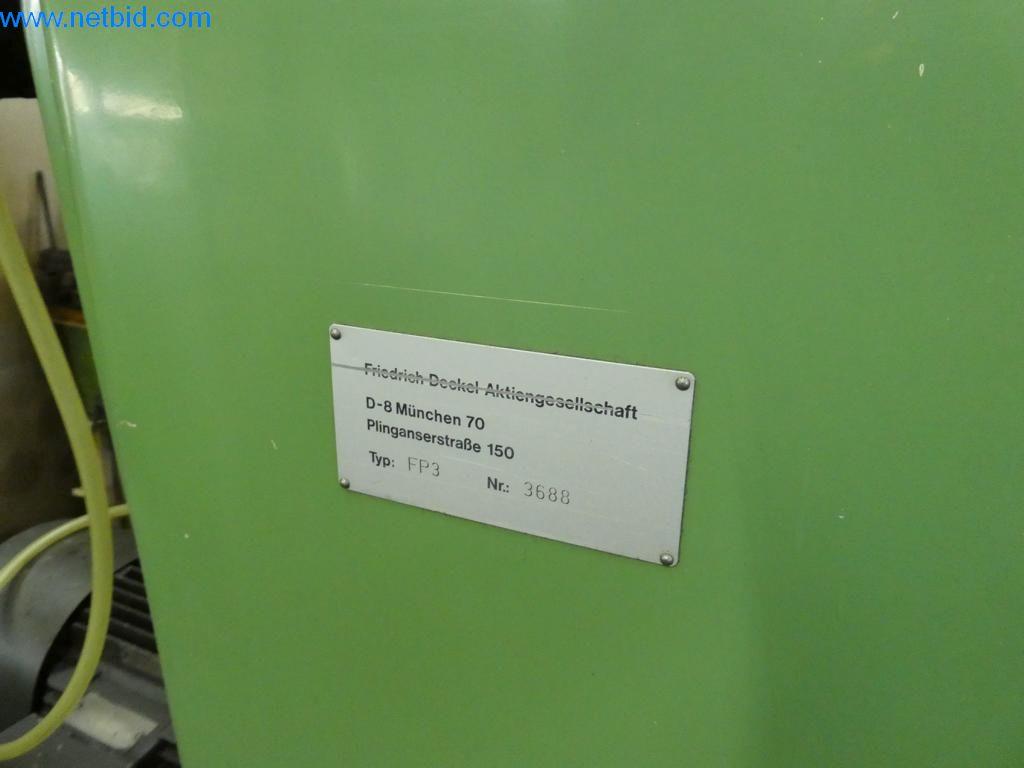 Máquinas bem conservadas, bem como equipamento operacional e de escritório do sector da fabricação de ferramentas / metalurgia-5