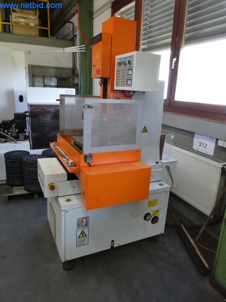 Gepflegte Maschinen sowie die Betriebs- und Geschäftsausstattung aus dem Bereich Werkzeugbau / Metallbearbeitung-4