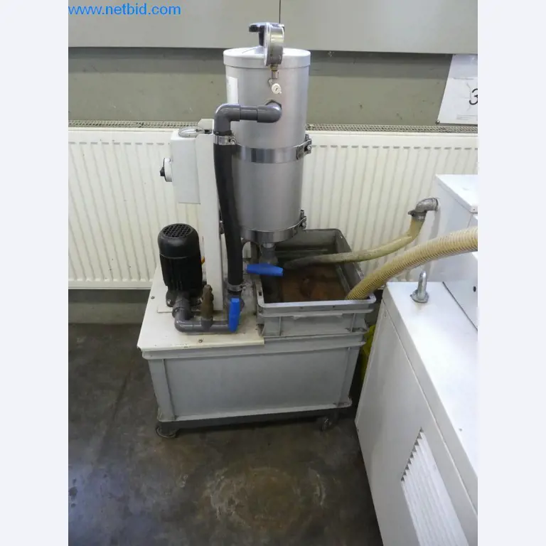 Dobře udržované stroje a provozní a kancelářské vybavení z oblasti výroby nástrojů / obrábění kovů.-6