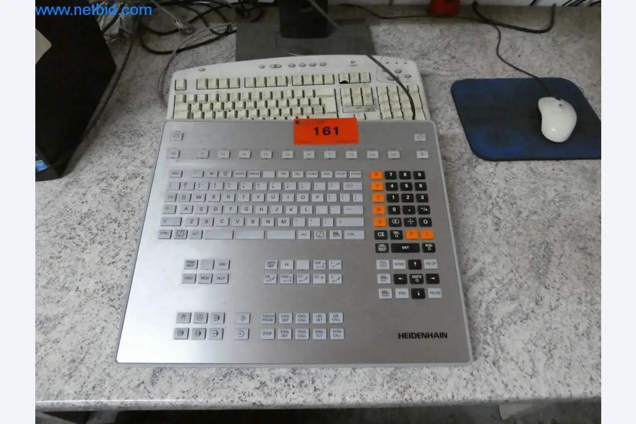 Dobře udržované stroje a provozní a kancelářské vybavení z oblasti výroby nástrojů / obrábění kovů.-2