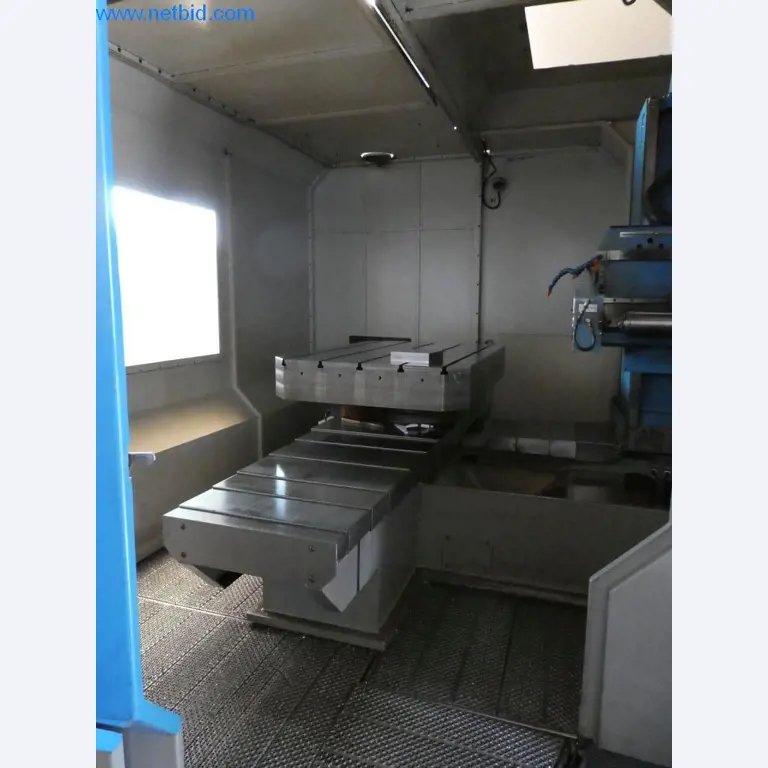 Máquinas bem conservadas, bem como equipamento operacional e de escritório do sector da fabricação de ferramentas / metalurgia-6