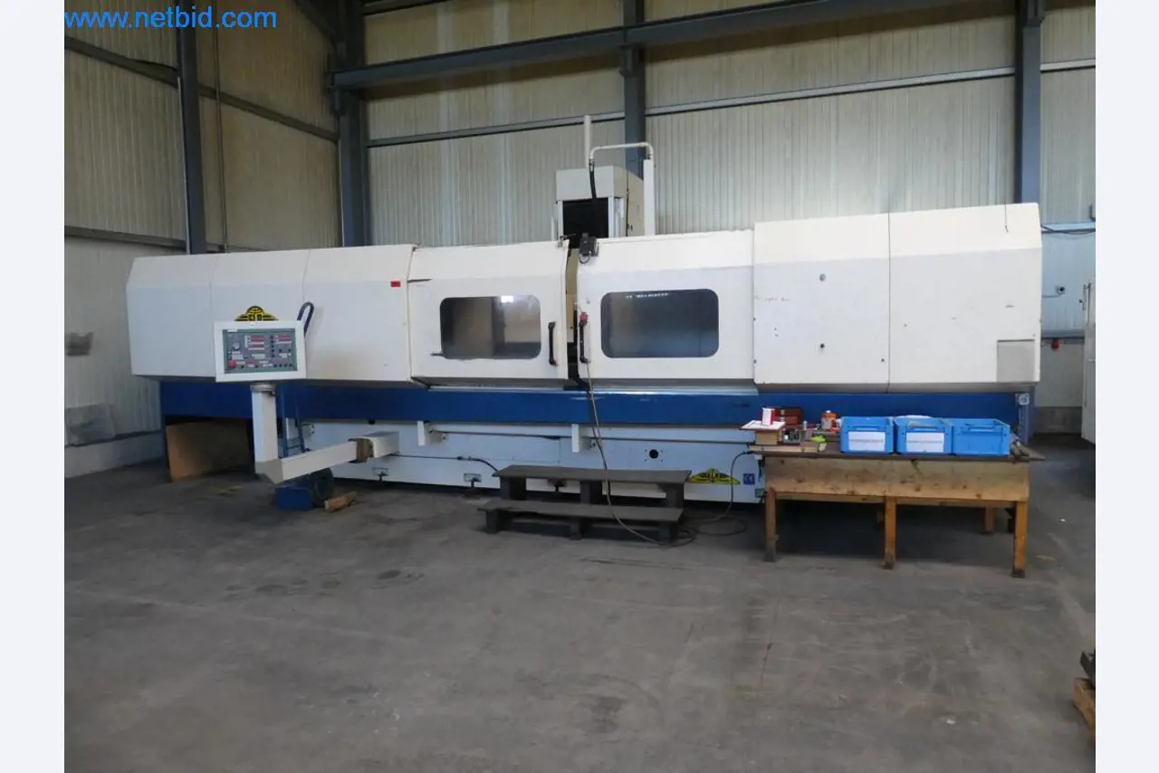 Máquinas en buen estado, así como equipos operativos y de oficina del sector de la fabricación de herramientas / metalurgia-1