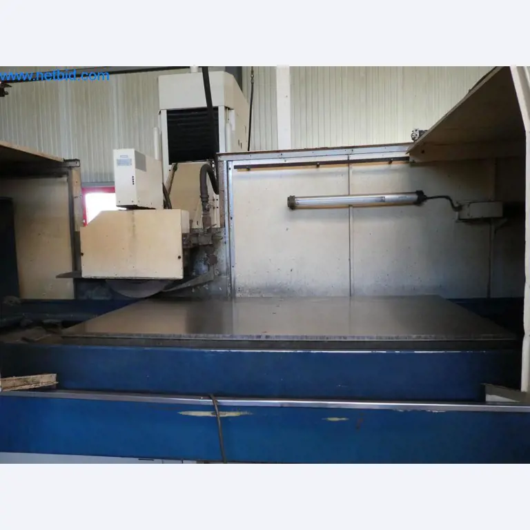 Máquinas en buen estado, así como equipos operativos y de oficina del sector de la fabricación de herramientas / metalurgia-2