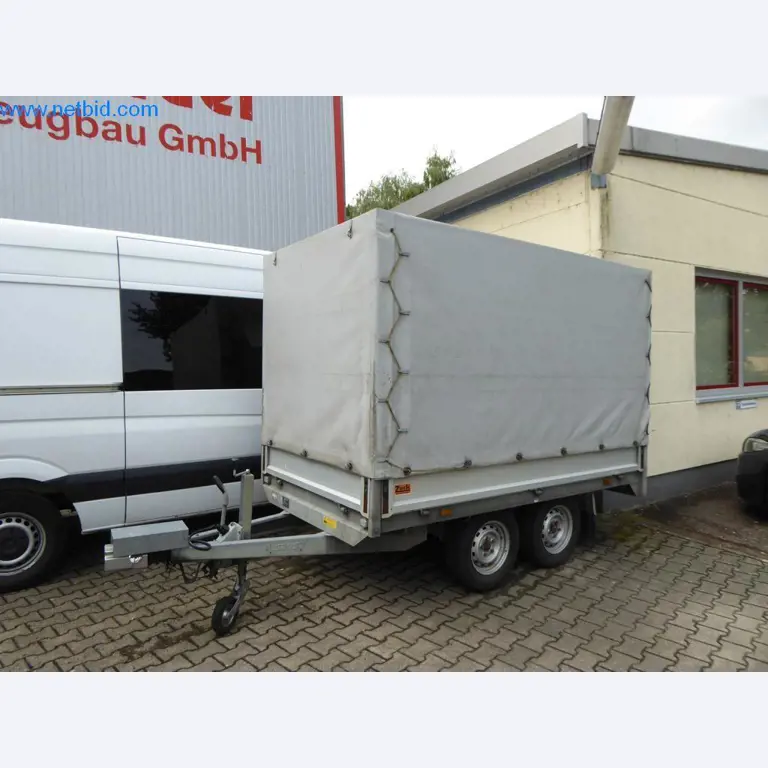 Well-maintained machines as well as operating and office equipment from the field of tool construction / metalworking-1